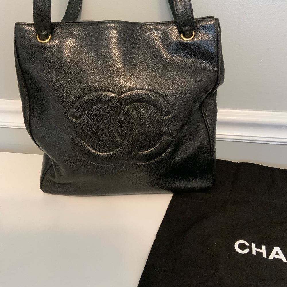 Authentic Chanel Authentic CC Caviar Decacoco Black Leather Tote Bag